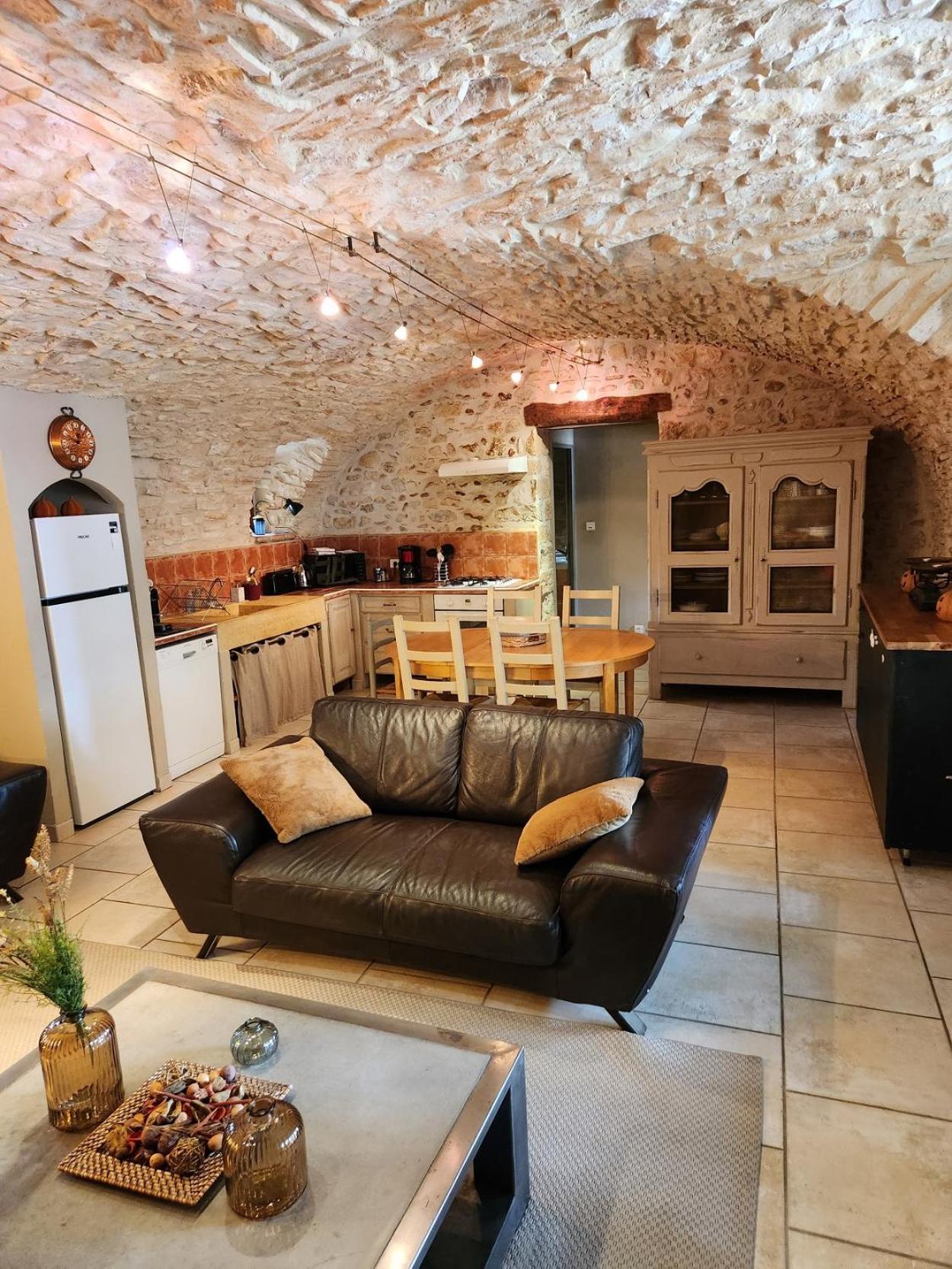 Gite De Charme 80 M², Piscine, Proche D'Uzes. Vezenobres Exterior foto